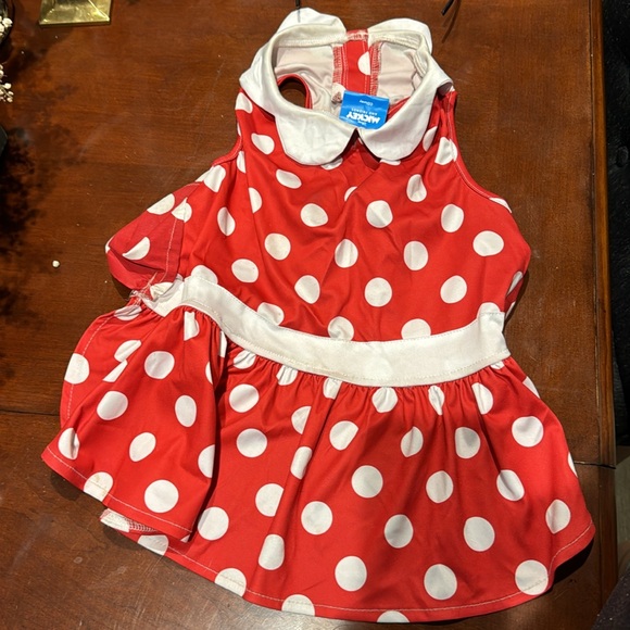 Disneys Minnie Mouse dog costume - Picture 2 of 4